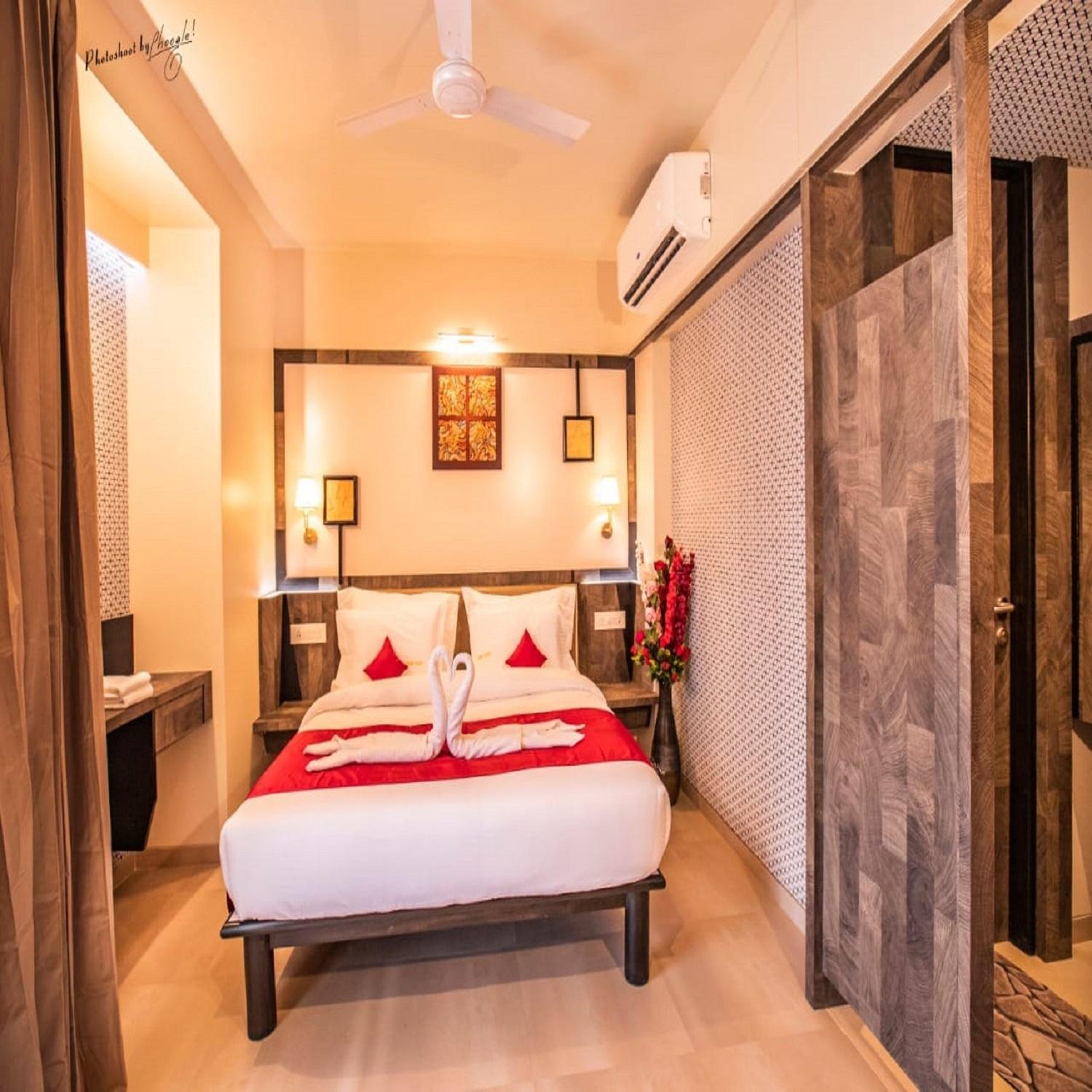 Hotel Prabha Palace Ahmednagar Kültér fotó